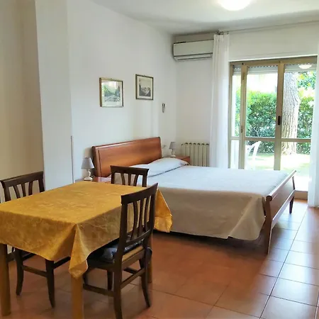 Aparthotel Aurora Wellness &