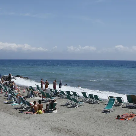 Aurora Wellness & Apartmanhotel Albenga