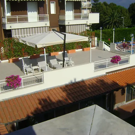 Aurora Wellness & 4* Albenga