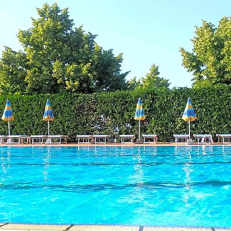 Aurora Wellness & Apartmanhotel Albenga