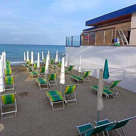 Apartmanhotel Aurora Wellness & Albenga