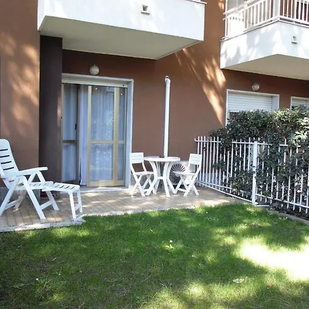 Aurora Wellness & Aparthotel Albenga