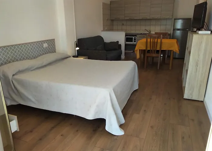 Apart-hotel Aurora Wellness & Albenga